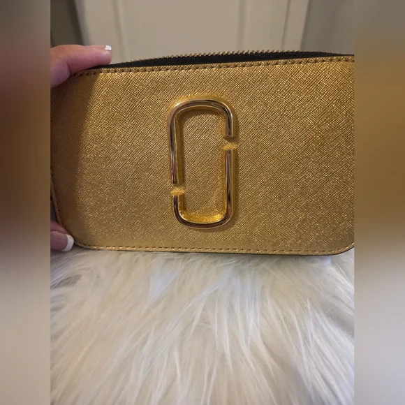 NWOT MARC JACOBS Snapshot Crossbody - Picture 5 of 11
